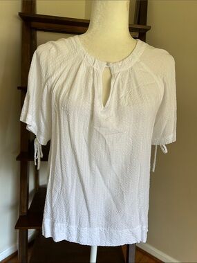 LOFT White Textured Keyhole Tie-Sleeve Top